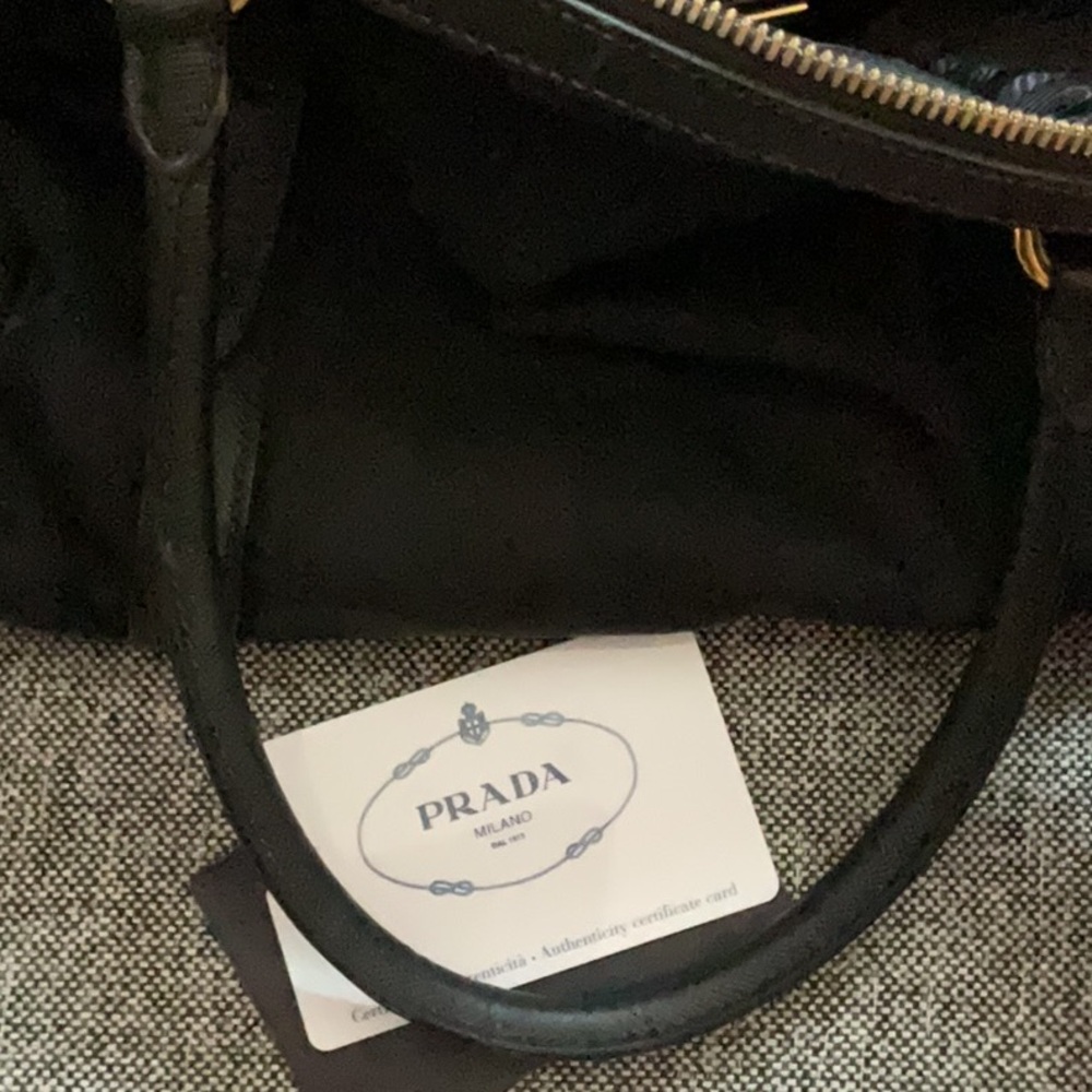Prada Black and Gold Women's Shoulder Bag - Picture 9 of 9